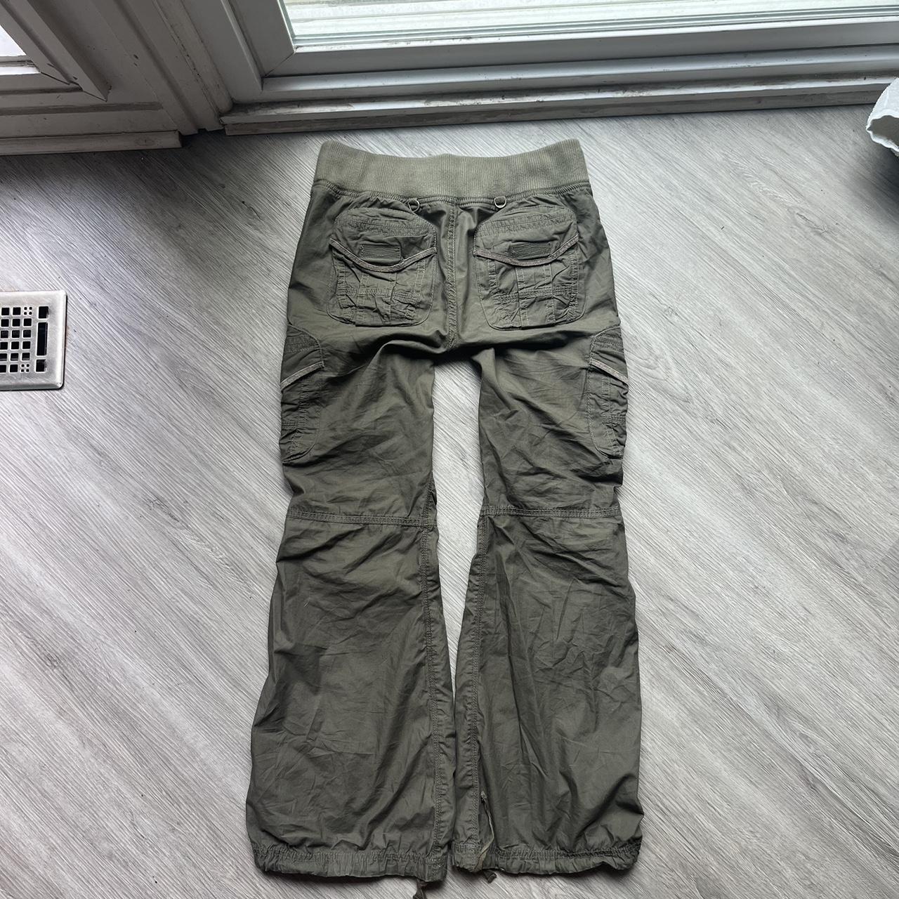 G.O.A parachute cargo pants, 9/10 condition, size m