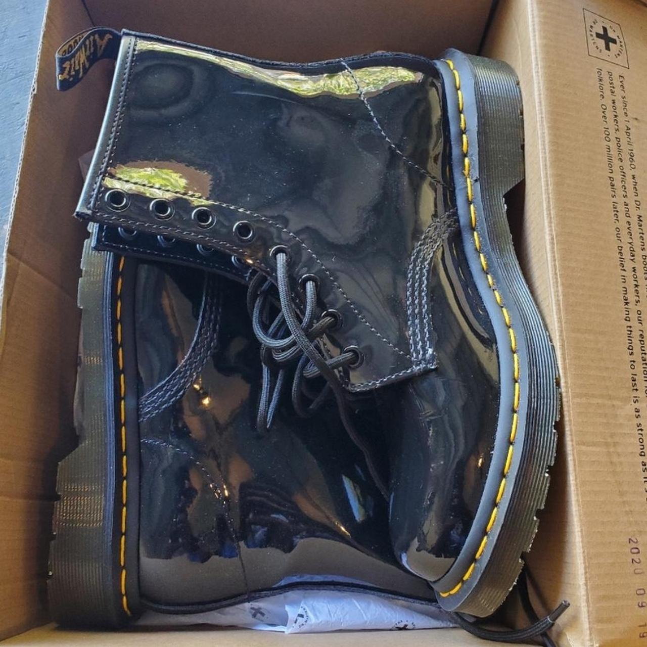 non slip doc martens womens