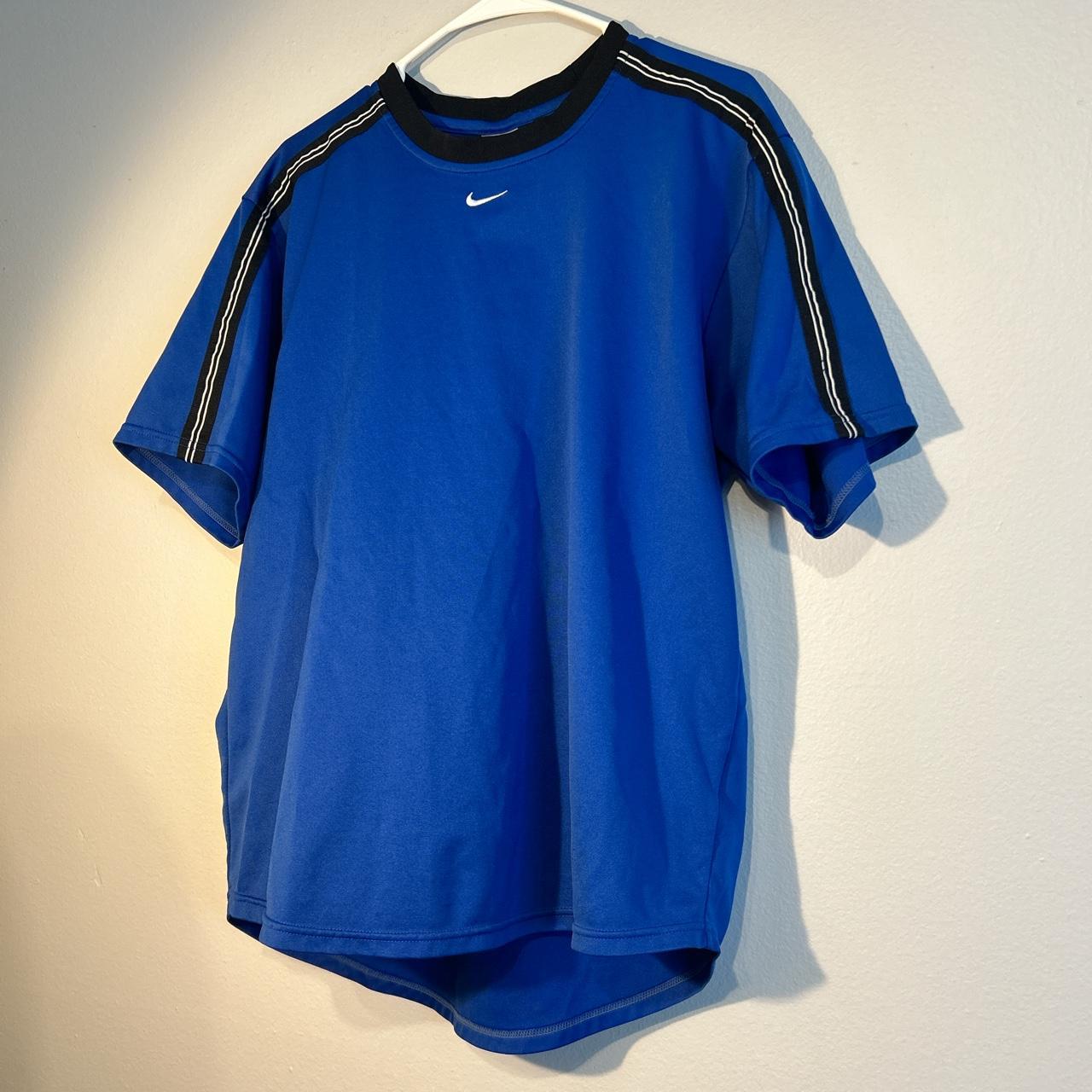 Large Y2K Vintage Nike center check soccer jersey... - Depop