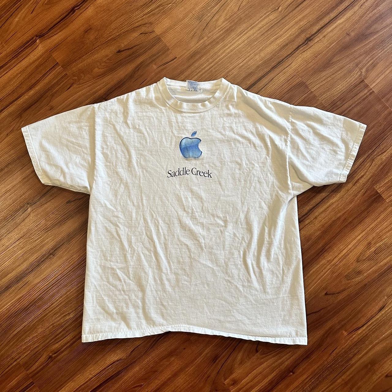 Men's Apple T-shirts, New & Used