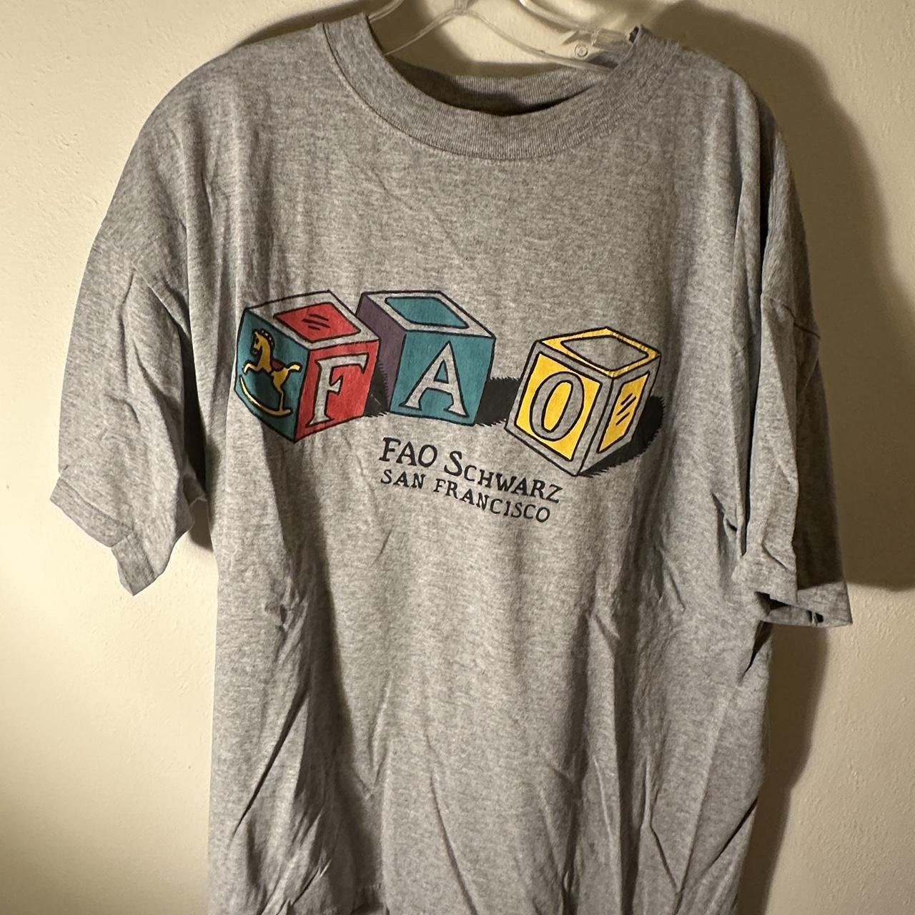 (3for1) RARE Fao Schwarz San Francisco T + Vintage... - Depop