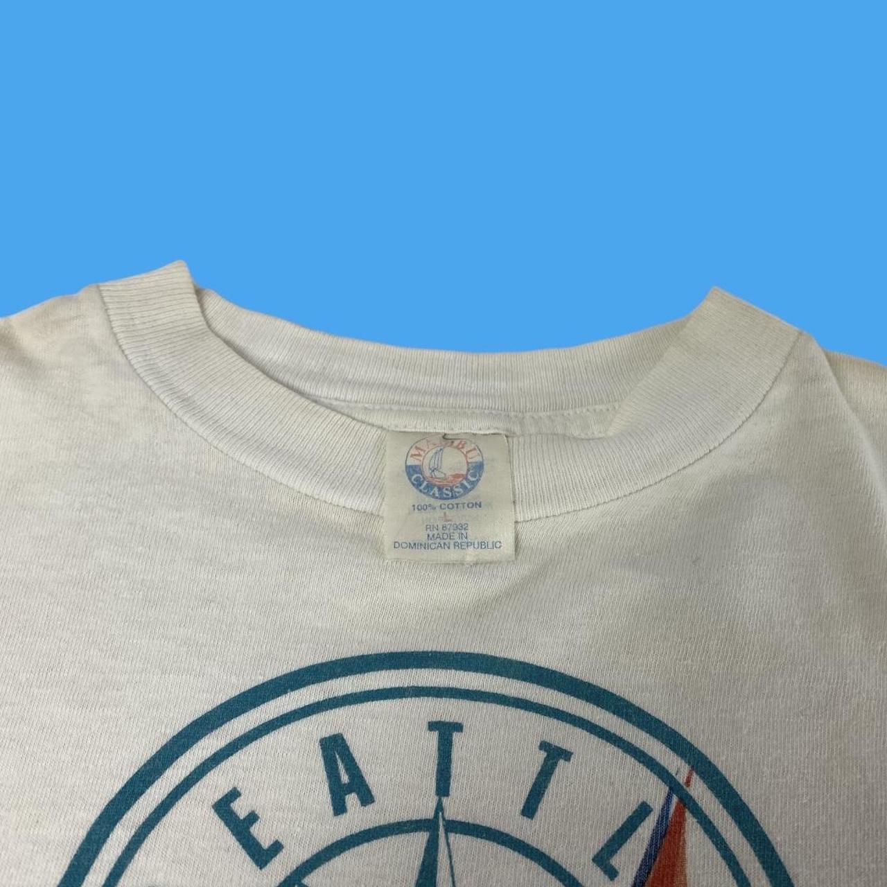 Ken Griffey Jr T-ShirtKen Griffey JR Vintage Essential T-Shirt for Sale by  ShopBaoloc