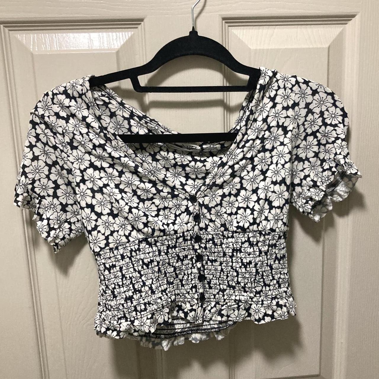 item listed by livysoble