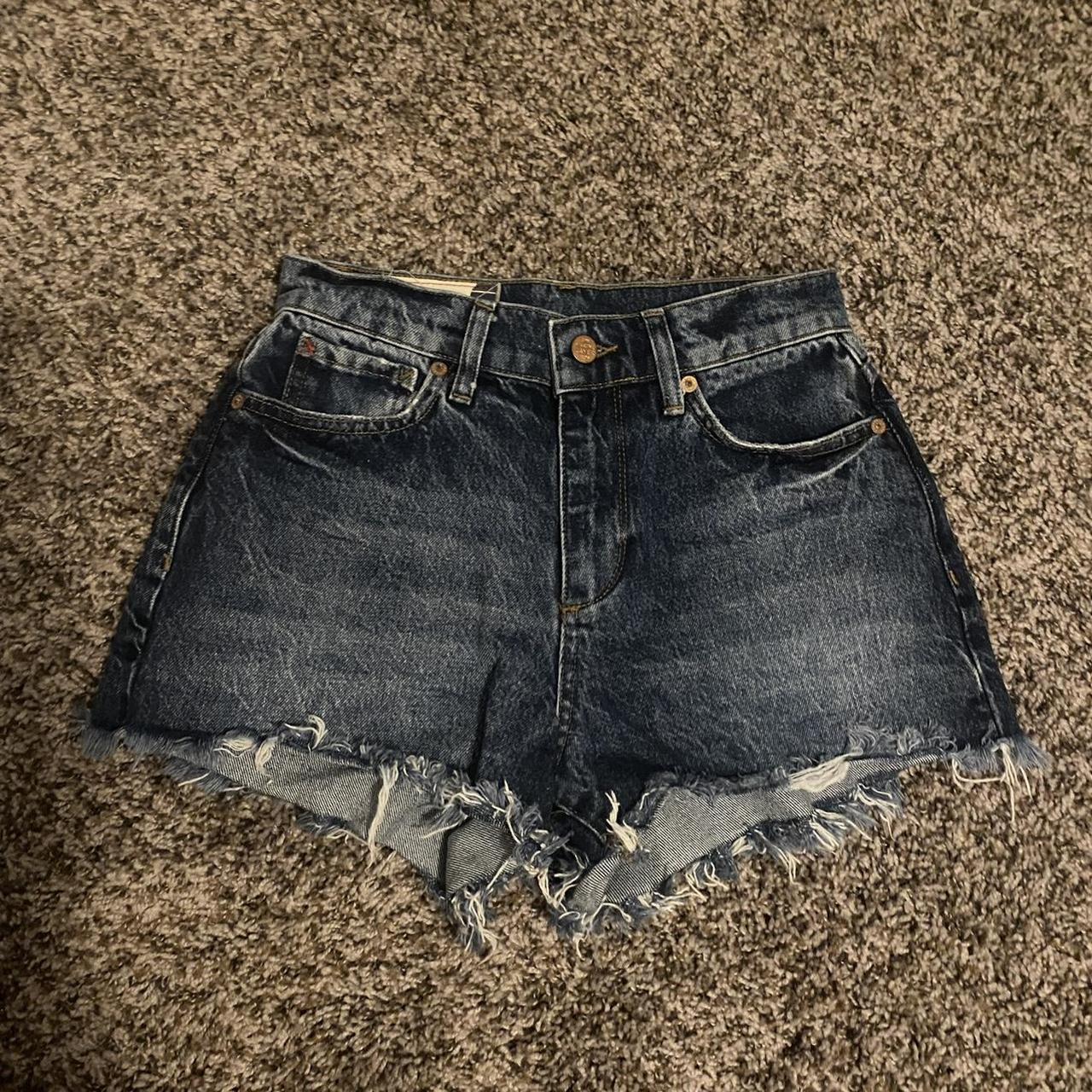 Marine Layer Denim Shorts Size 26. Best Fits XS.... - Depop