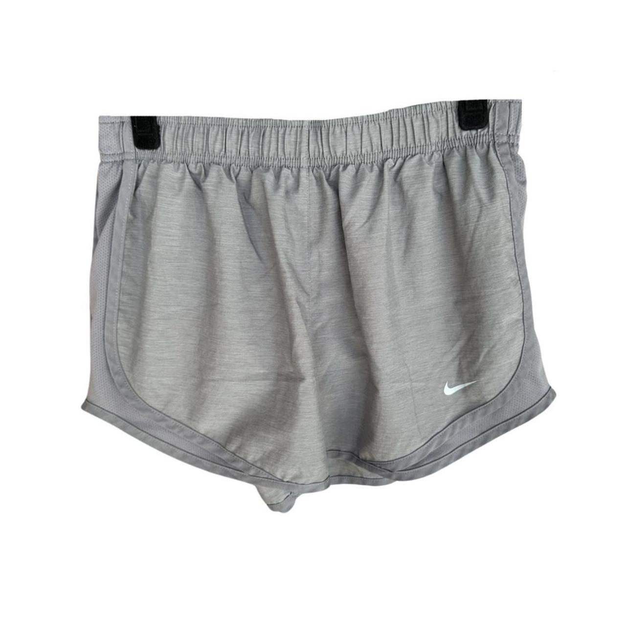 nike basic shorts