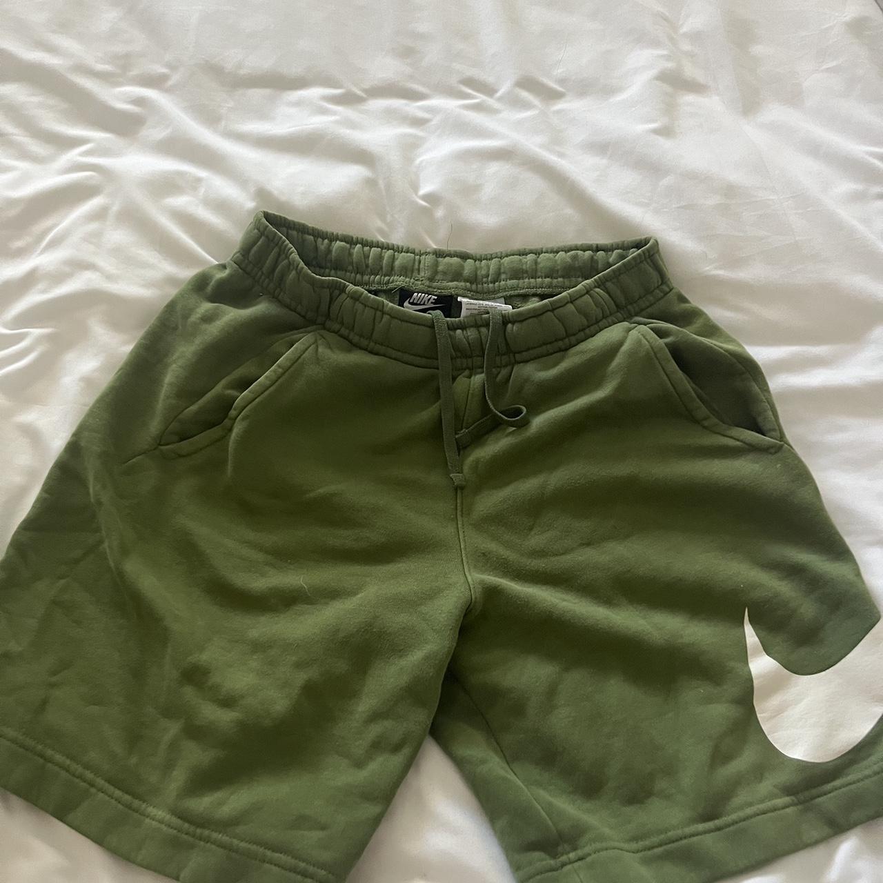 olive nike clothes