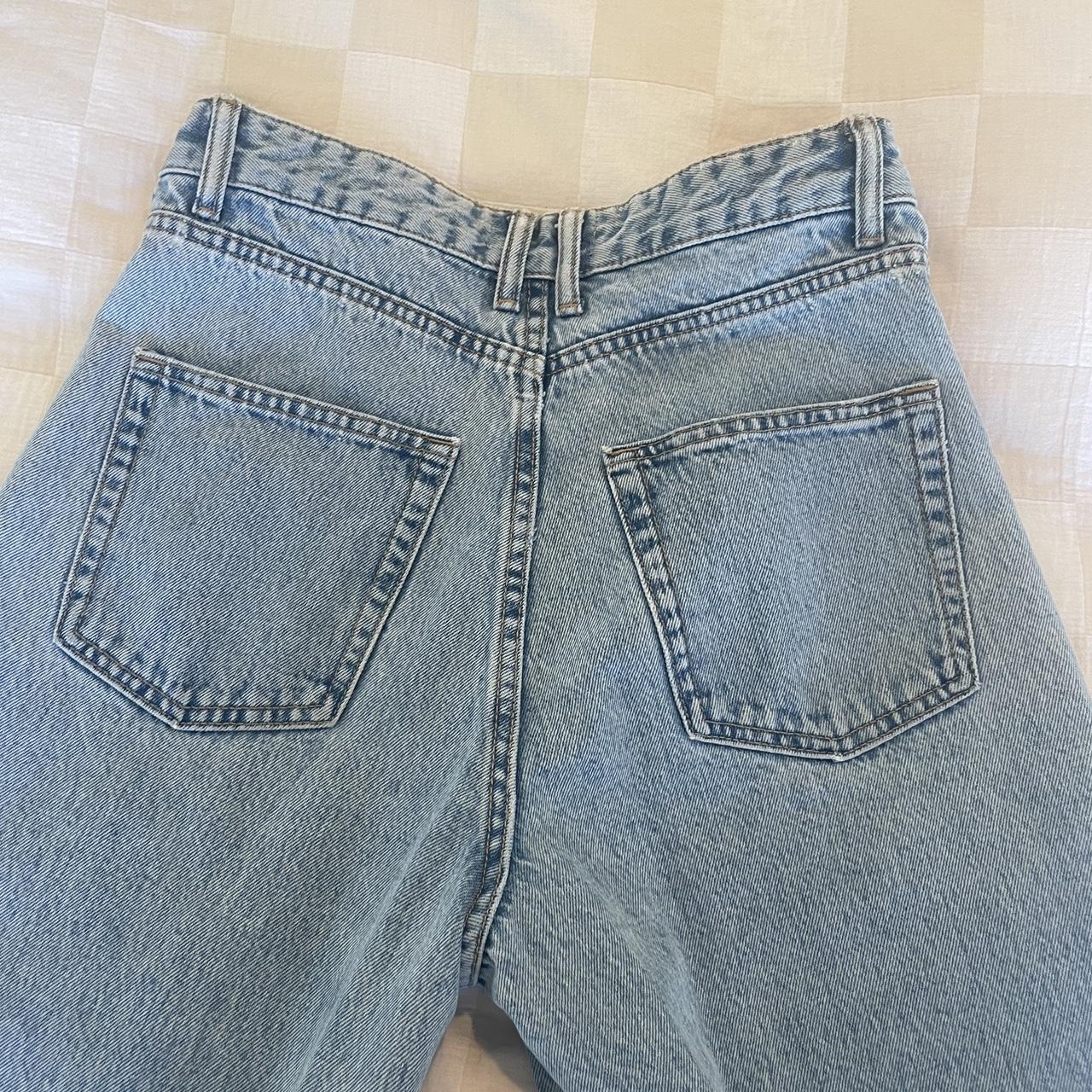 Zara Jeans Fit really nice tight around the... Depop