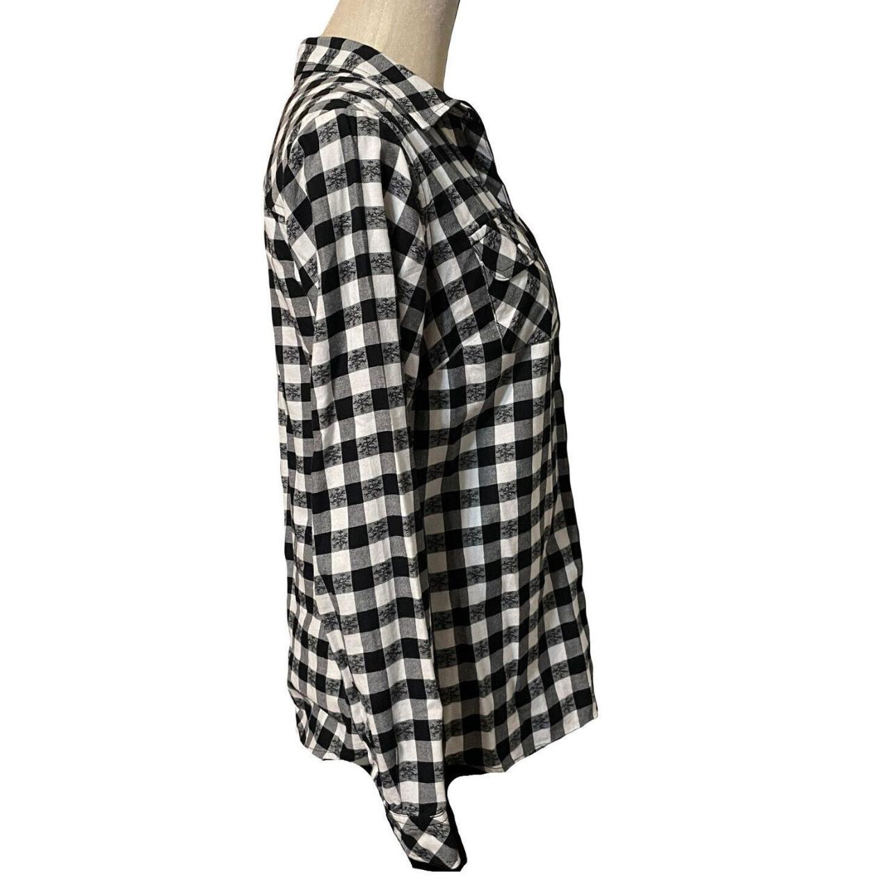 Croft And Barrow Womens Button Down Flannel Black... Depop