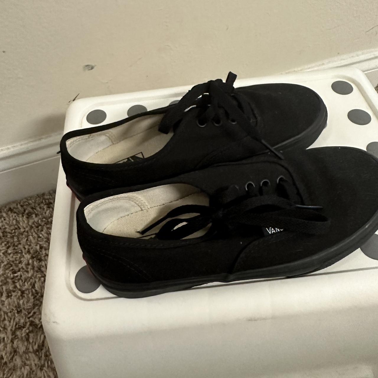 plain black vans size 5