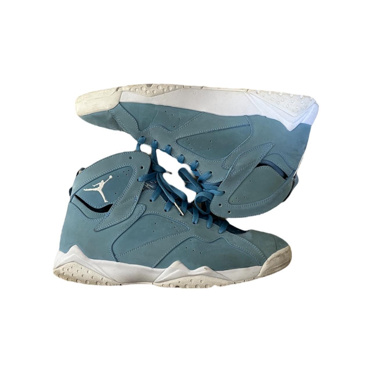 Pantone jordan 7 best sale