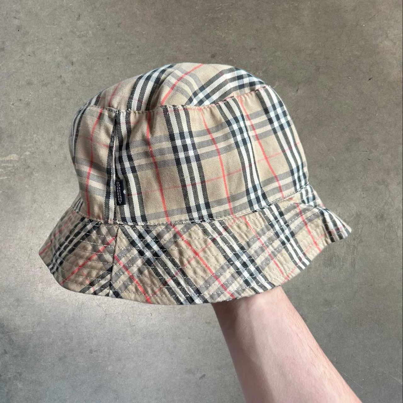 Burberry bucket 2025 hat dupe