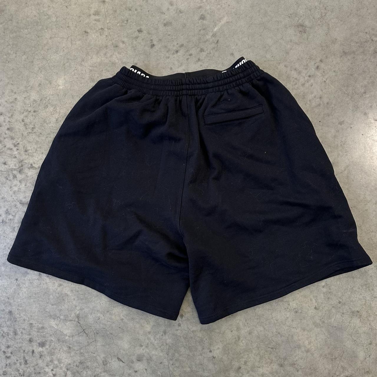 売れ筋がひ贈り物！ 極美品 BALENCIAGA 黒 Lサイズ SHORTS OVERSIZE ...