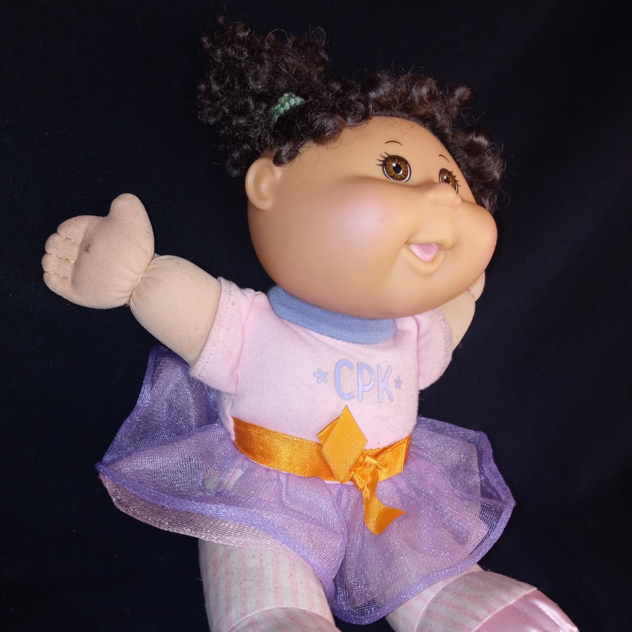 cabbage patch curly hair