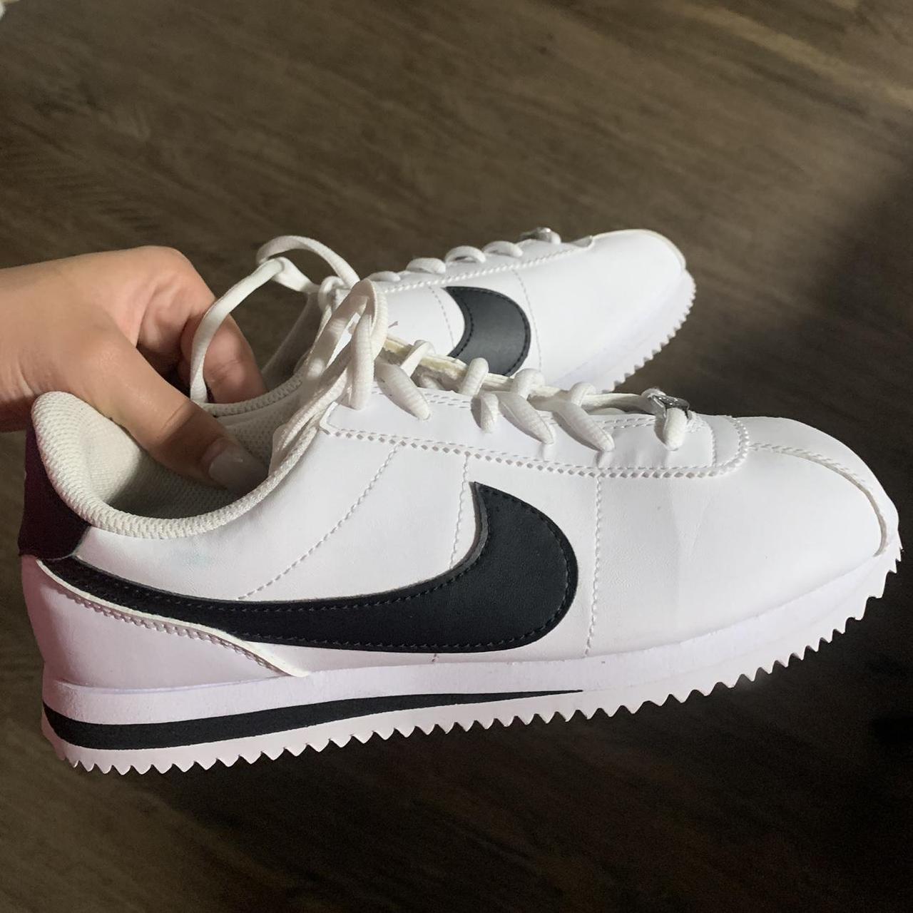 nike cortez worn