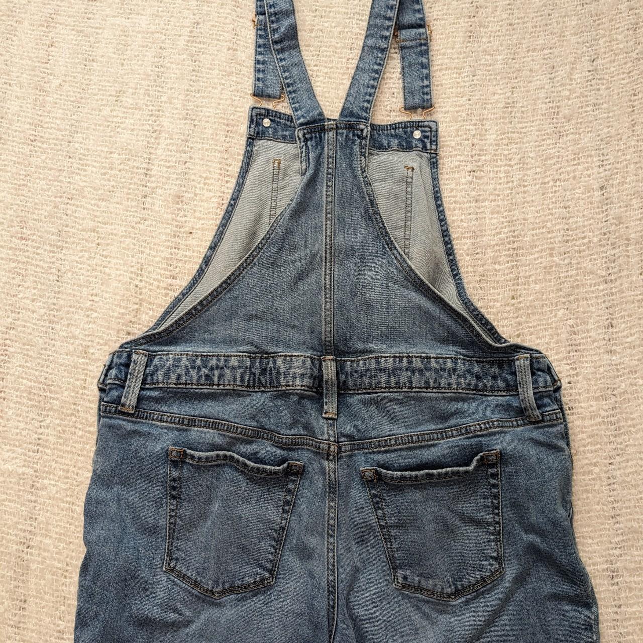 Isabel maternity blue denim overalls. #maternity - Depop