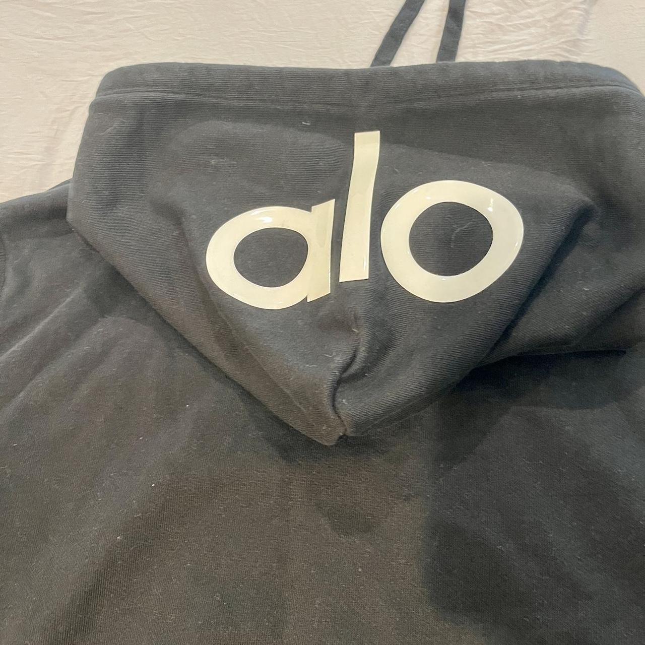 ALO YOGA hoodie💜💛 Size S Brand New with tag a - Depop