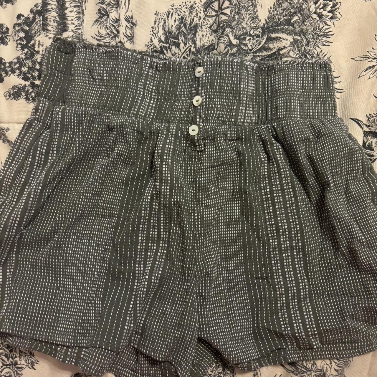item listed by venuz07