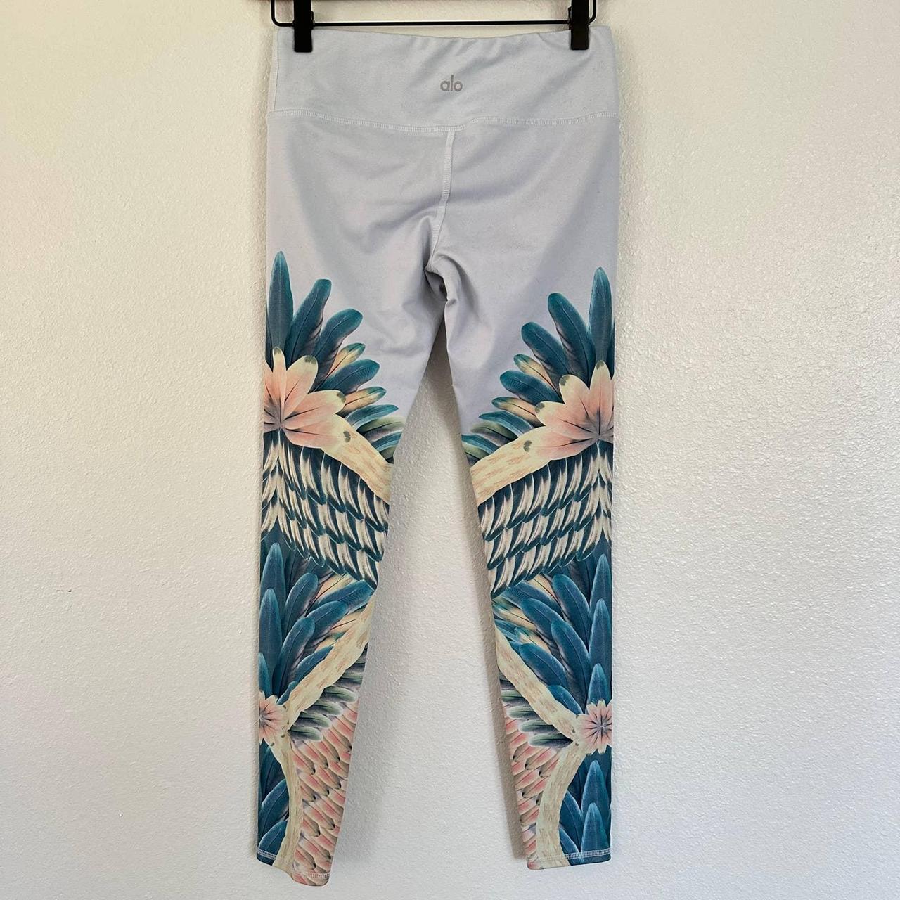 ALO Yoga Gypset Goddess Size Small Blue Feather Depop