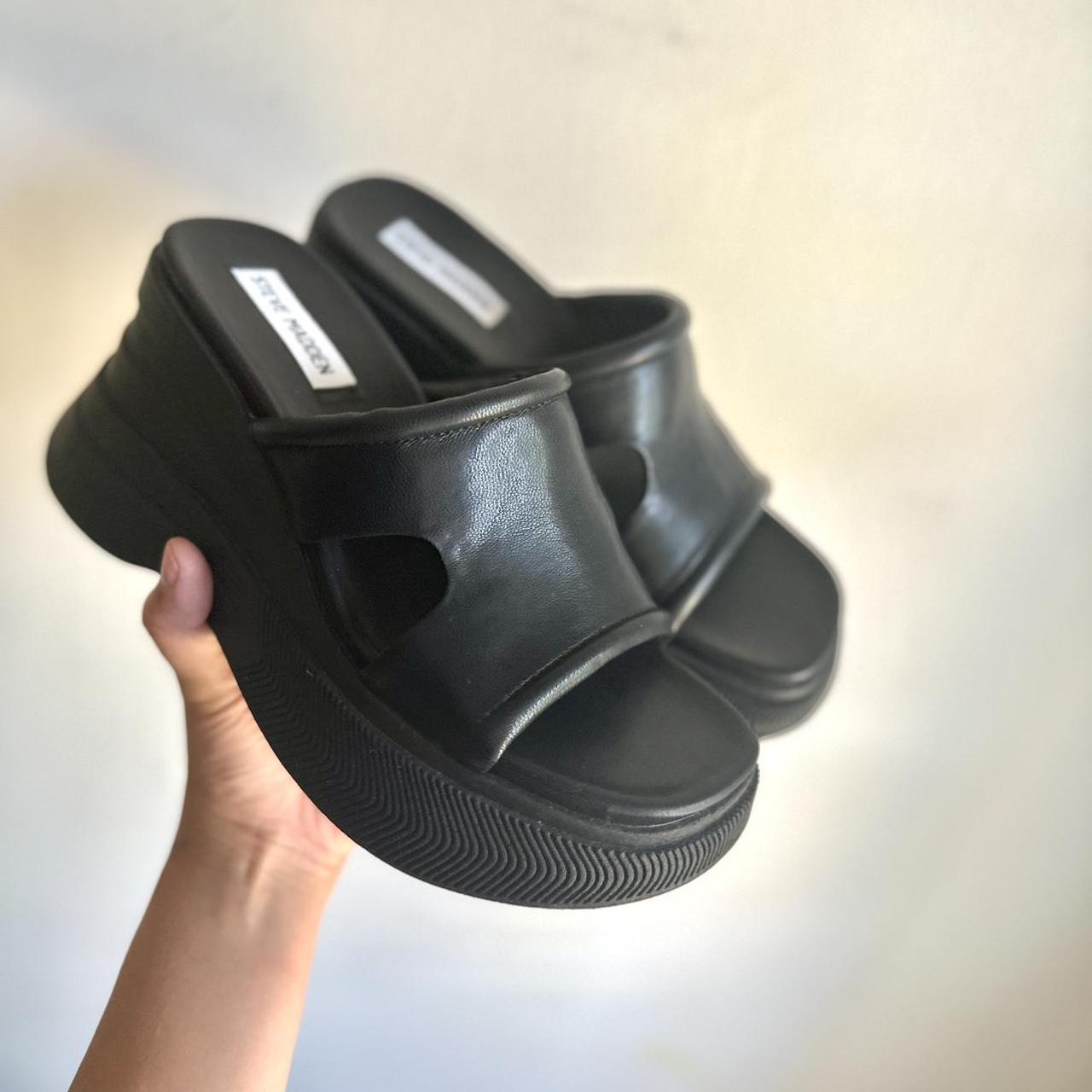 STEVE MADDEN FUTURISTIC Y2K CHUNKY PLATFORM CUTOUT... - Depop