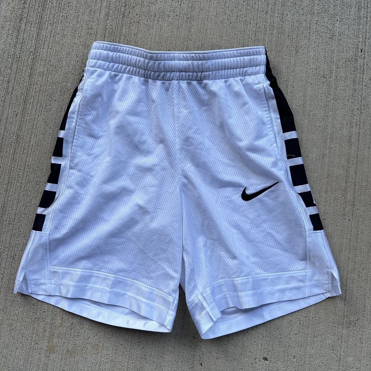 white nike elite basketball shorts youth medium - Depop