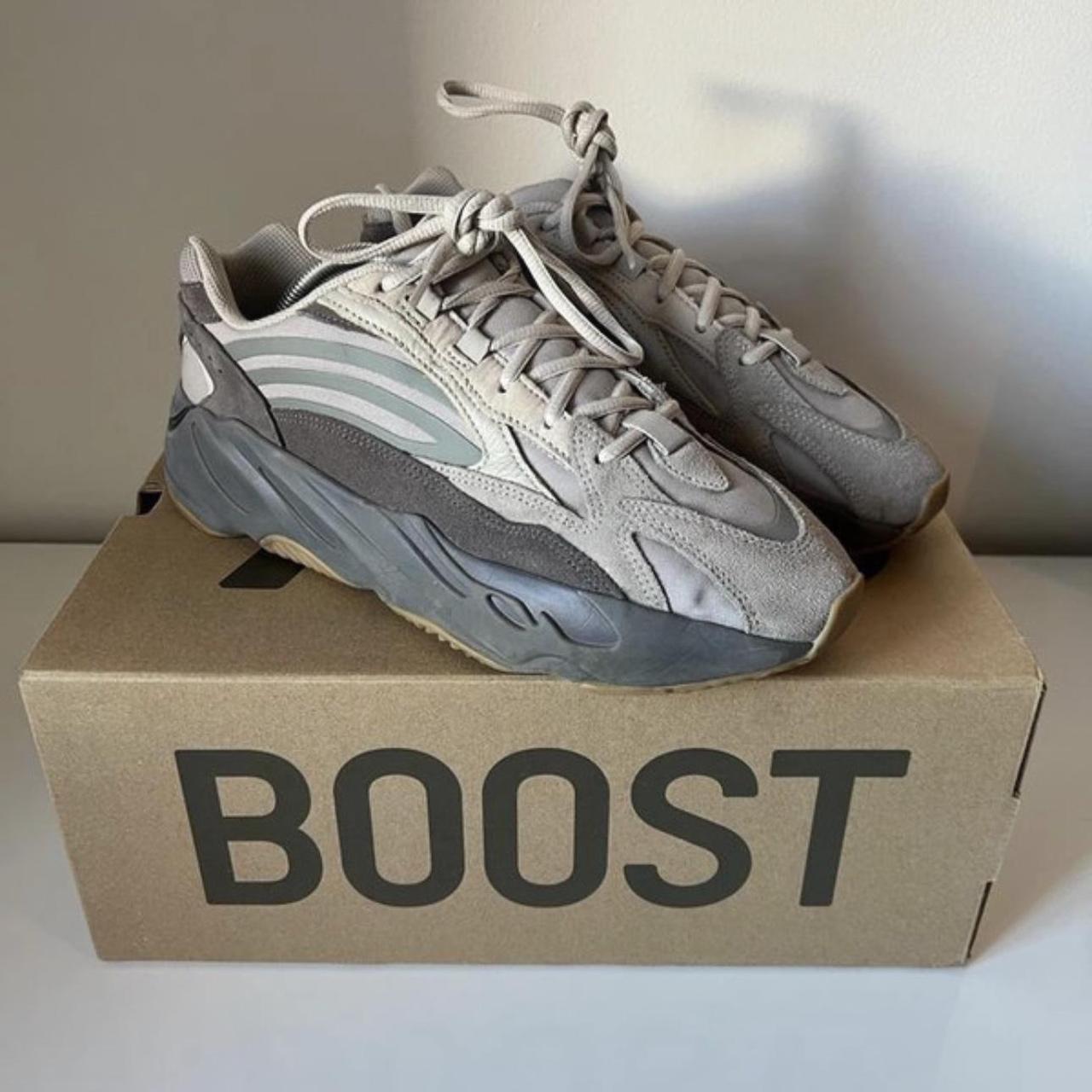 yeezy all gray