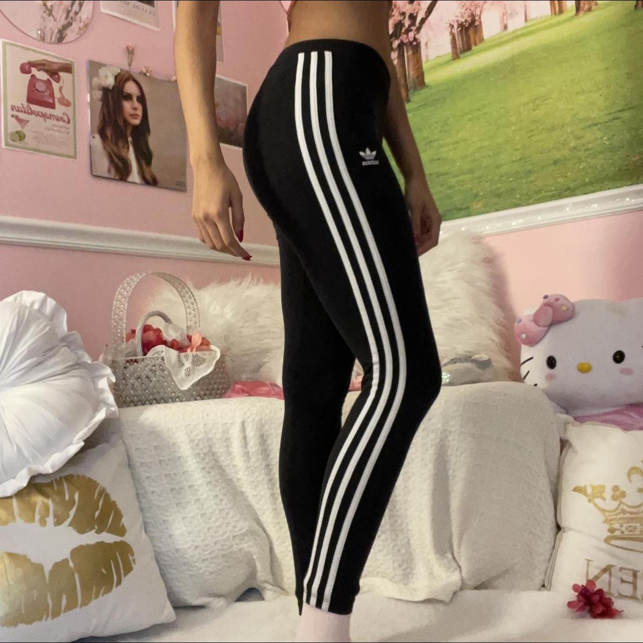 Ideology Leggings With Stripes On The - Depop