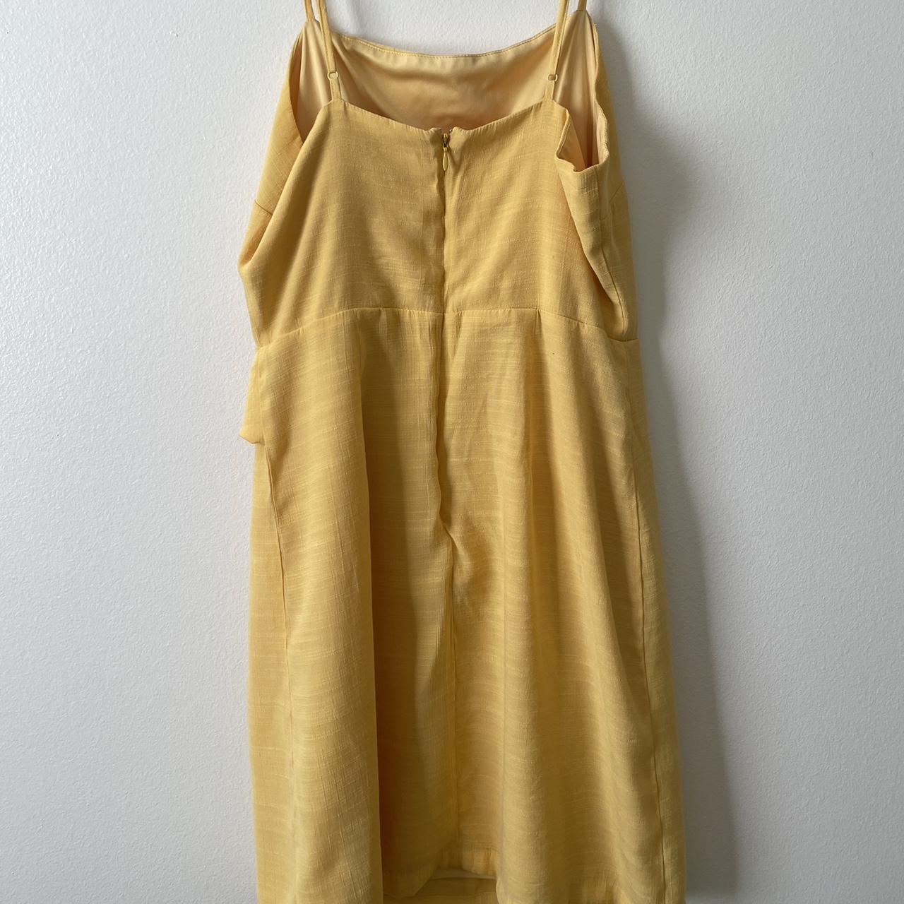 Cute summer yellow dress by Nine West. - Depop