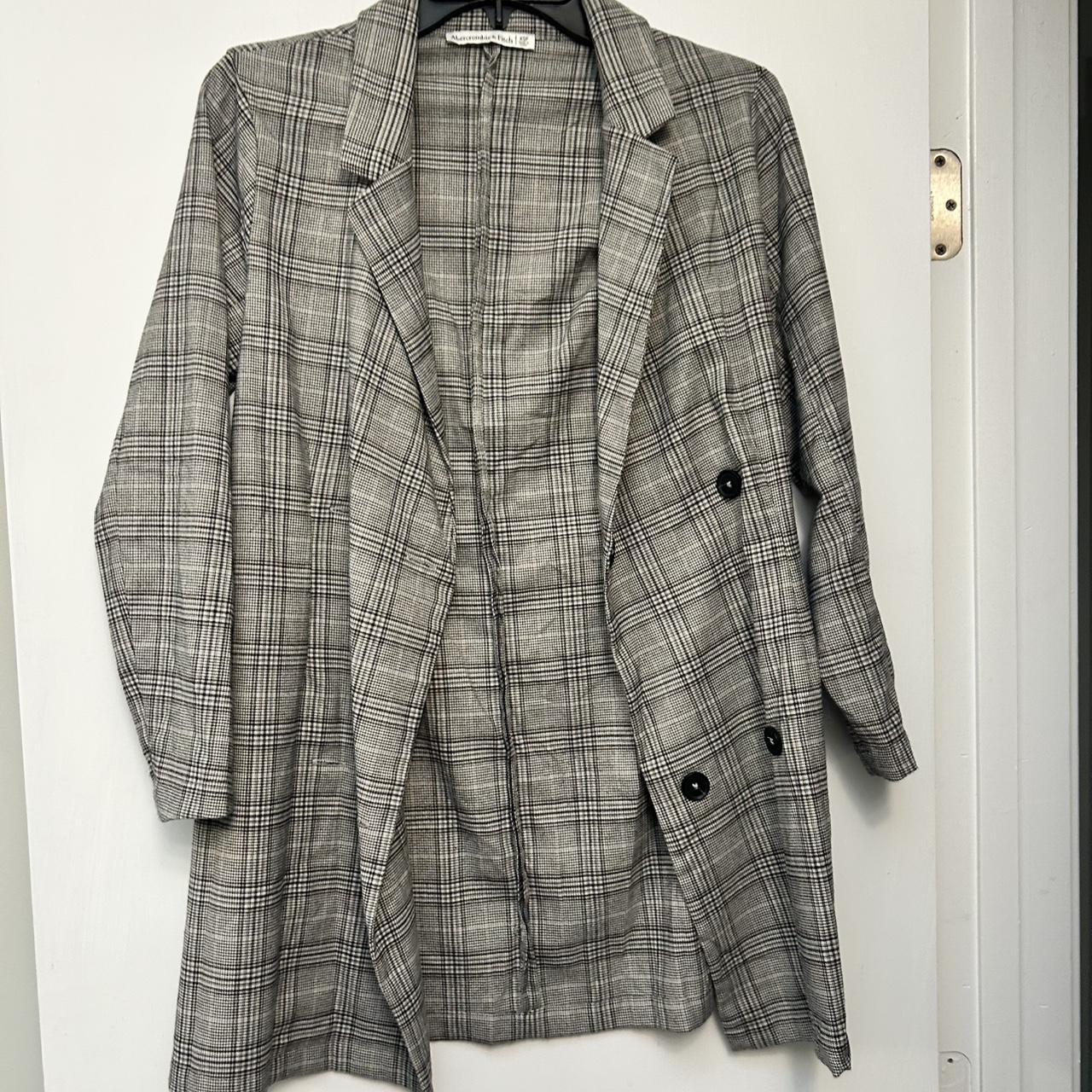 item listed by brandneezy