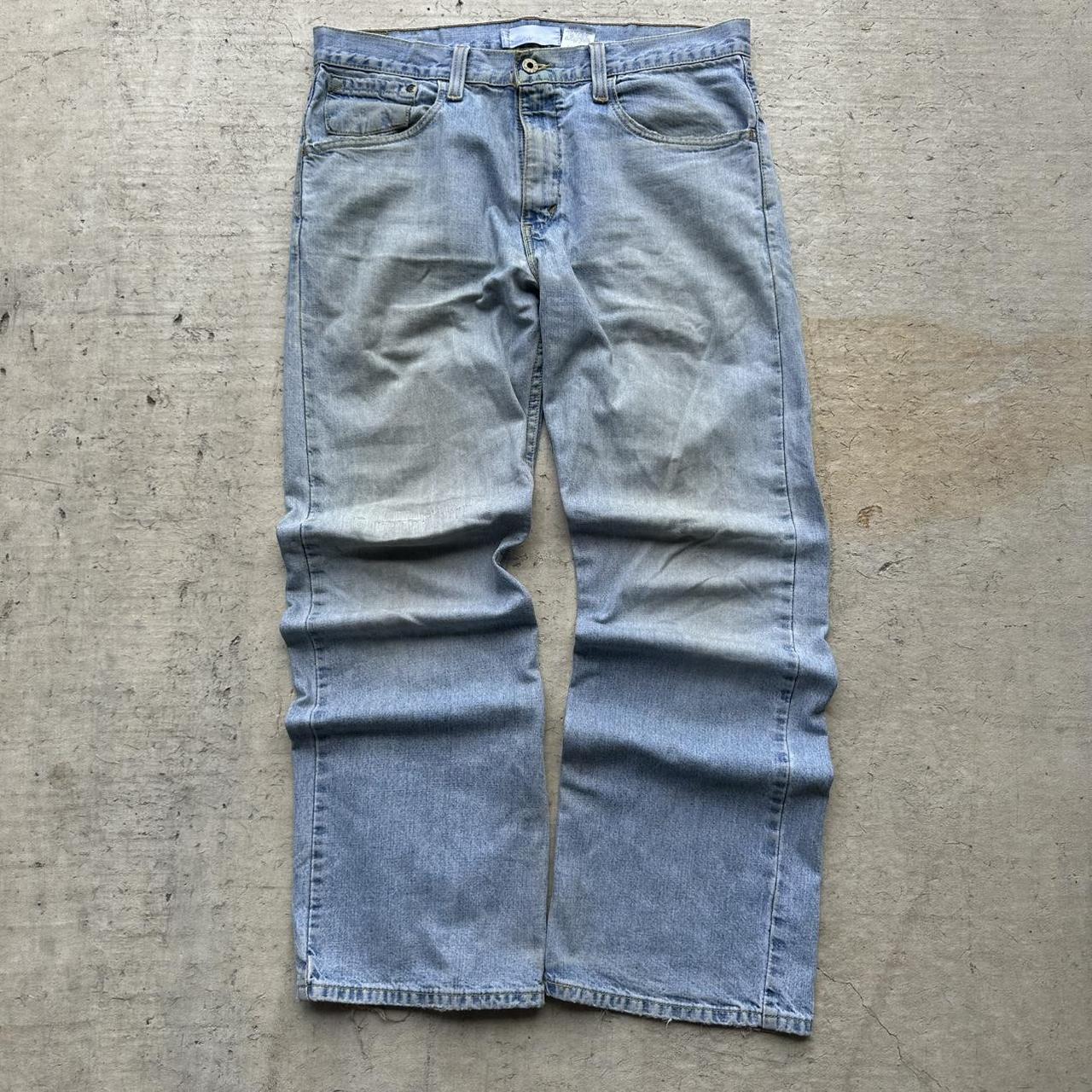 item listed by boid_resell