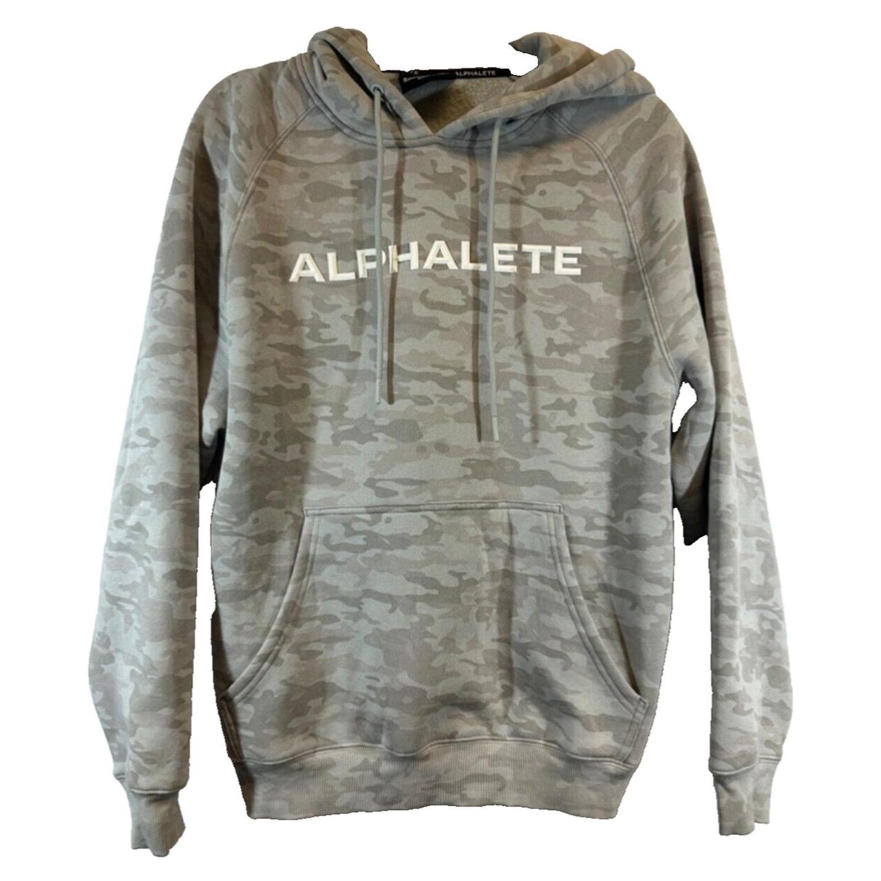 Stay stylish and comfortable with this Depop