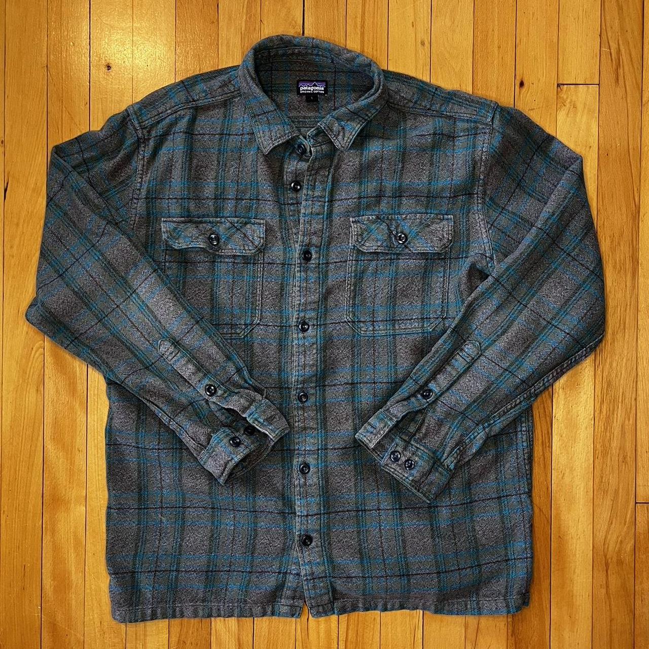 Patagonia fjord flannel. Great green and blue plaid... - Depop