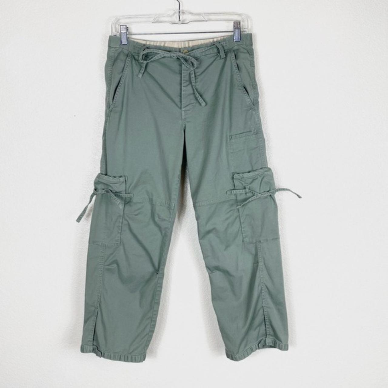 DKNY Pure Sage Green Cargo Capri Pants