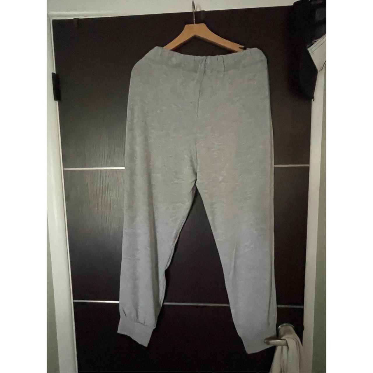 Heather Grey super soft pocket sweats by 1.State - Depop