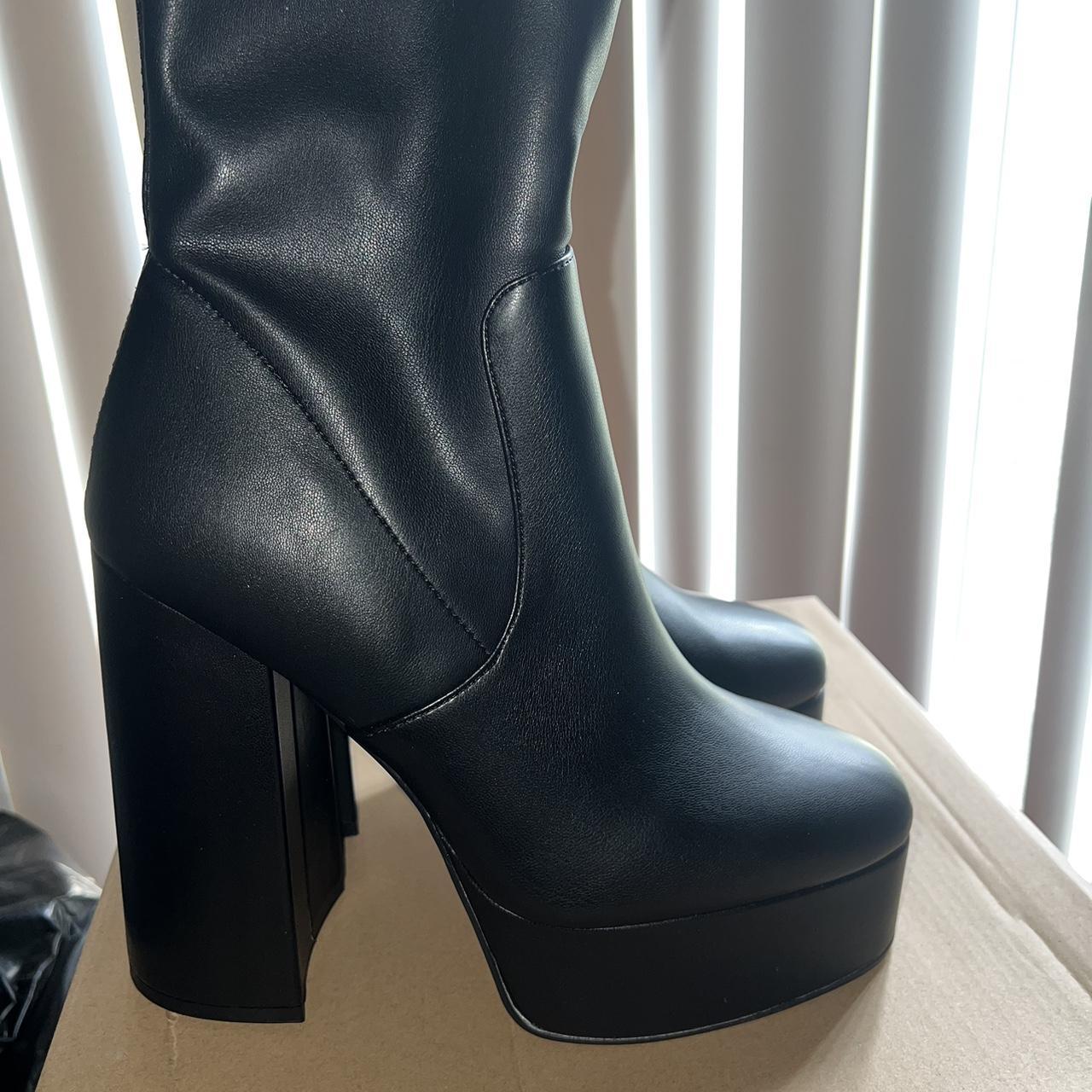 STEVE MADDEN BLACK ANKLE PLATFORM BOOTS/BOOTIES... - Depop