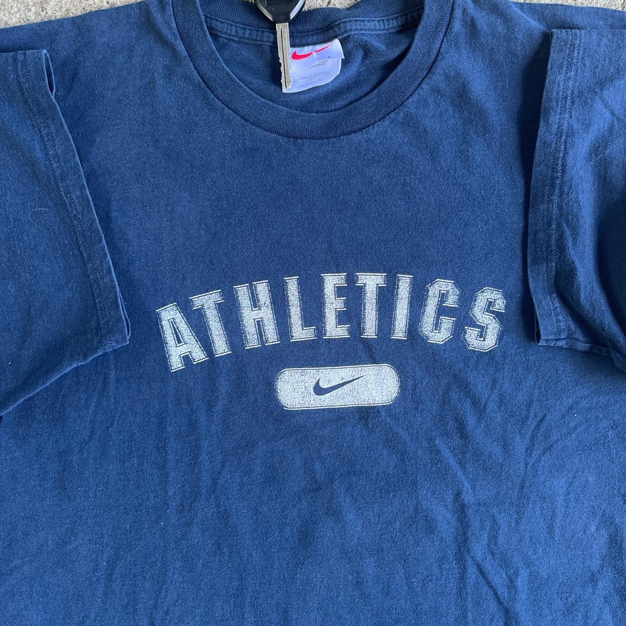 Nike Men's Navy and White T-shirt | Depop