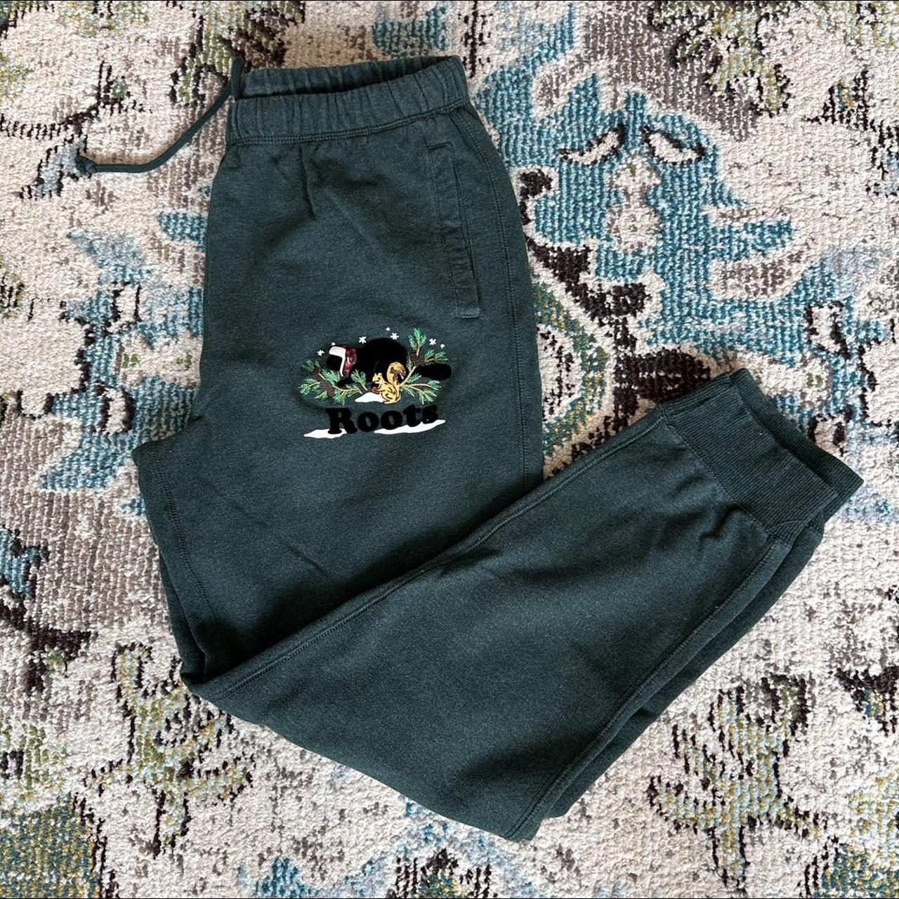 Roots Joggers Forest green Size- M - Depop