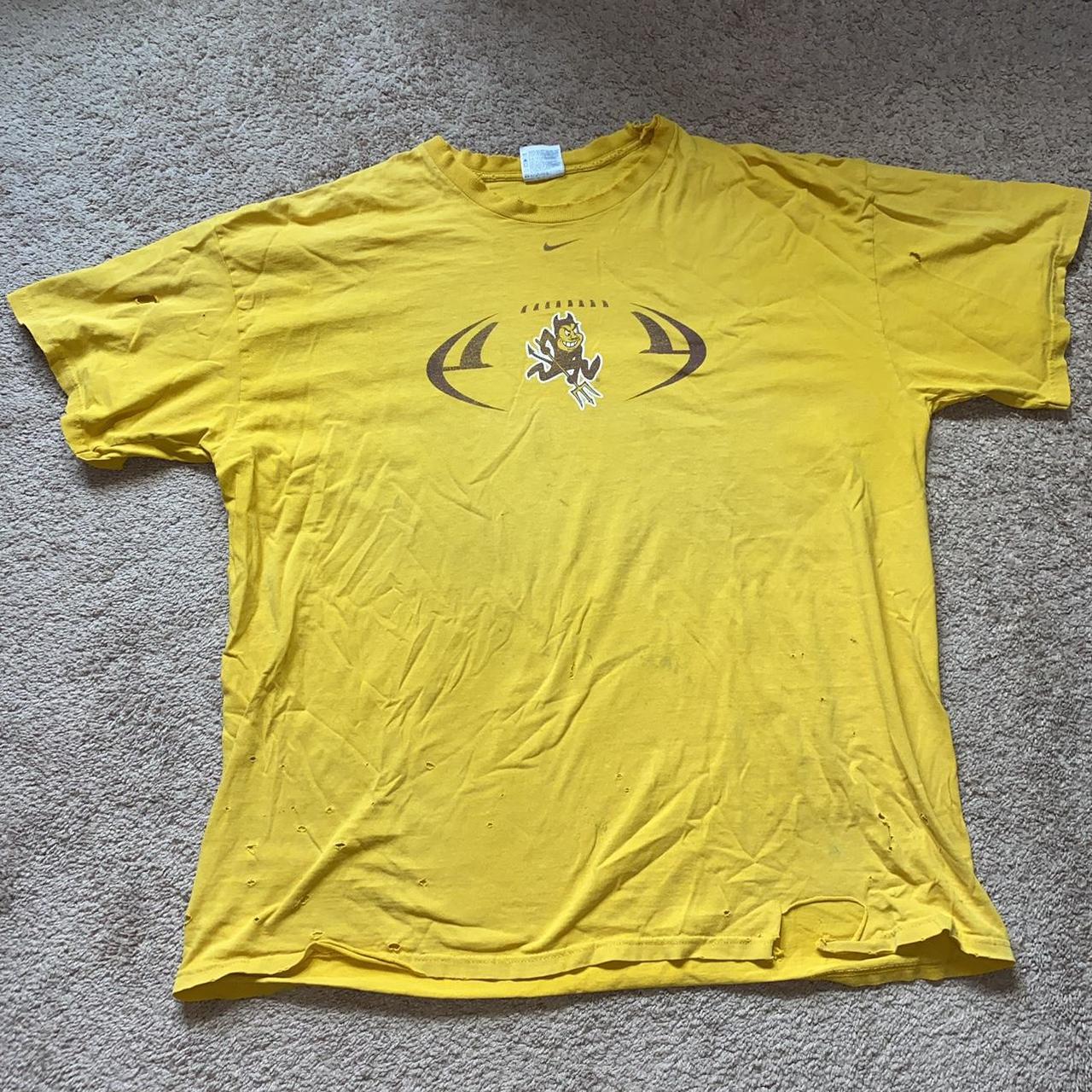 Nike Men's Yellow T-shirt | Depop