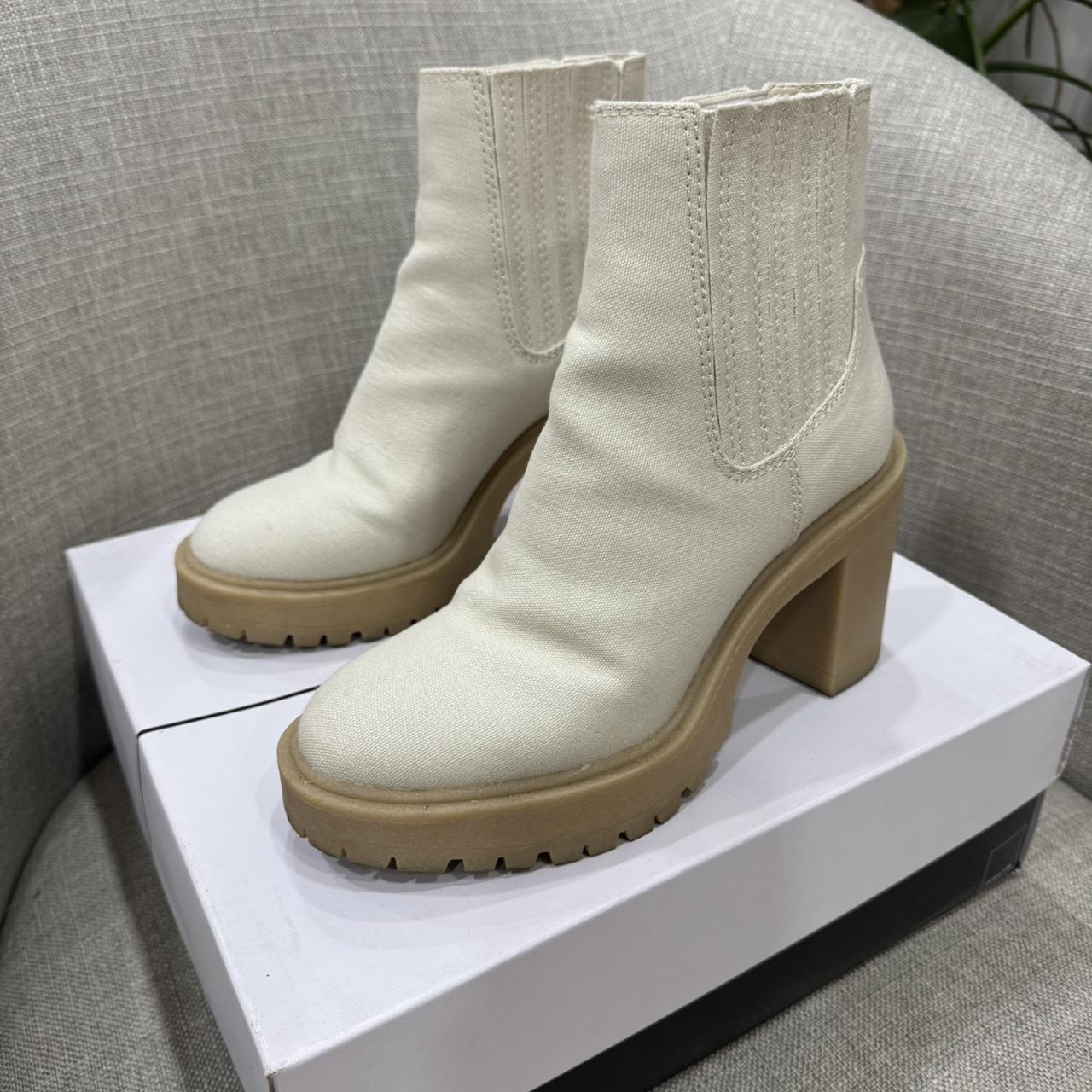 item listed by cassanddraa_