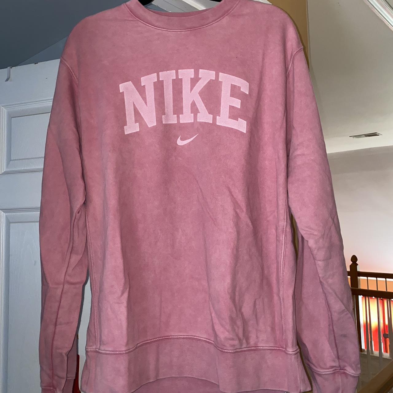 mens pink nike sweatshirt