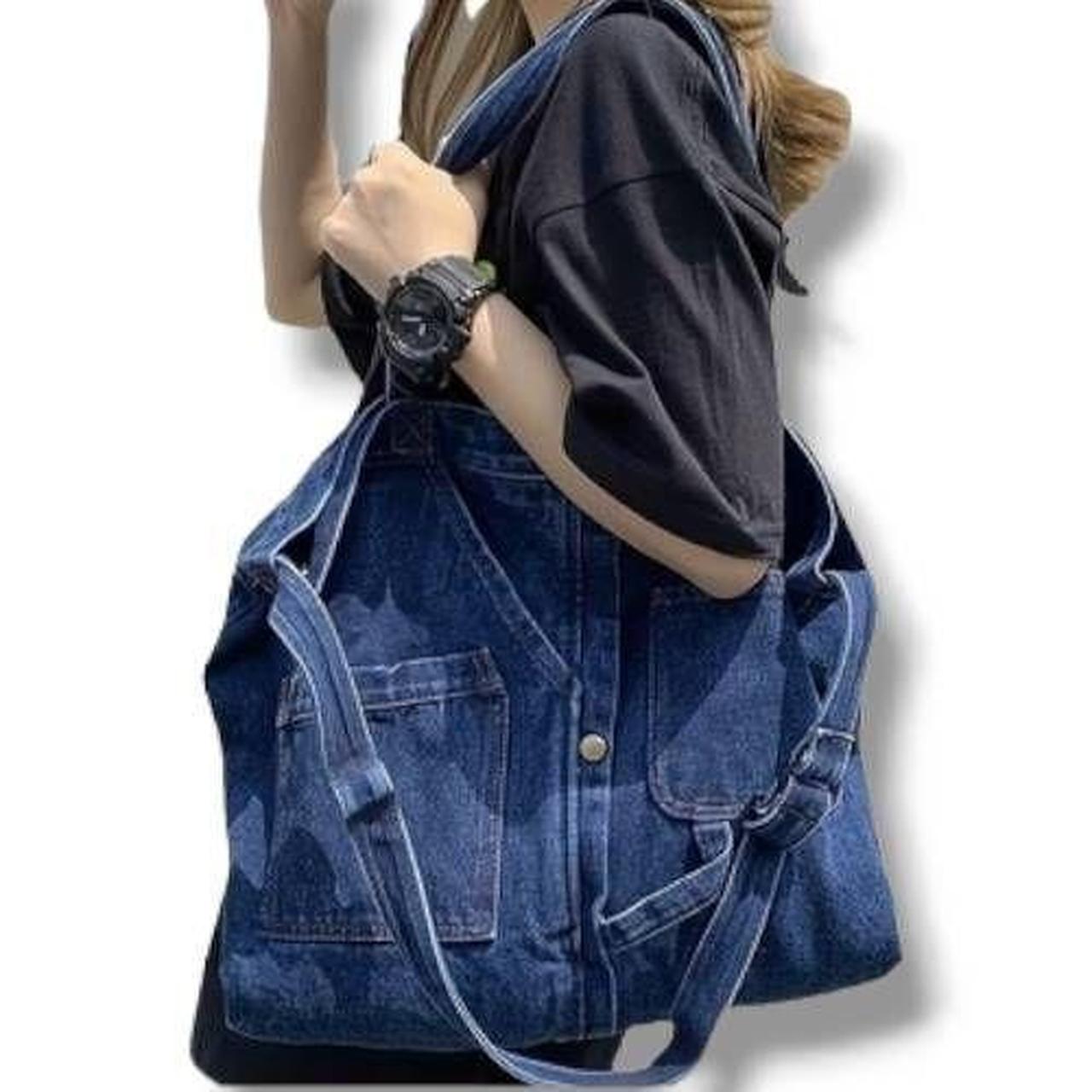 Jeans discount into bag