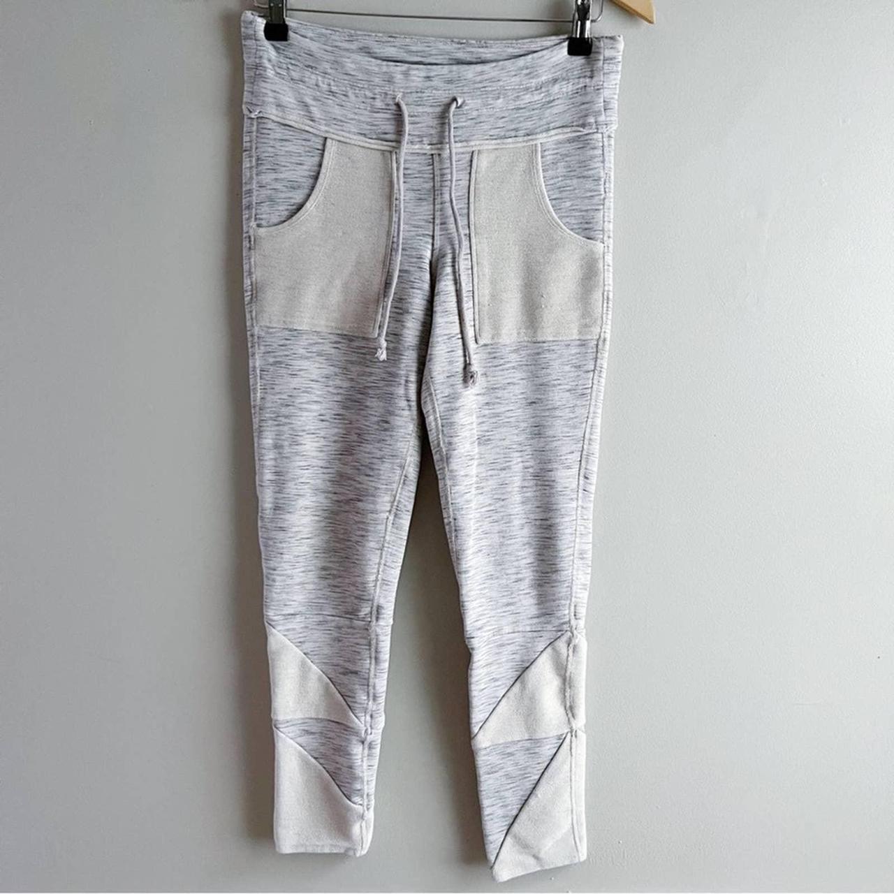 Free People Movement Kyoto Leggings with Pockets in - Depop