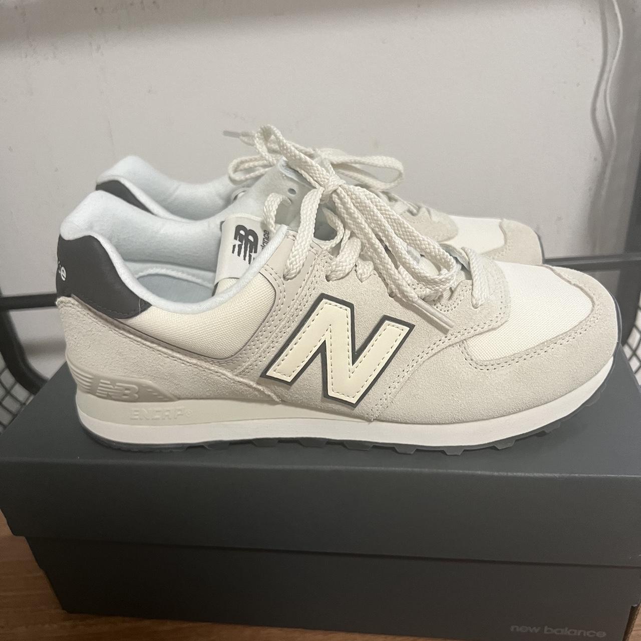 New Balance Women's Trainers