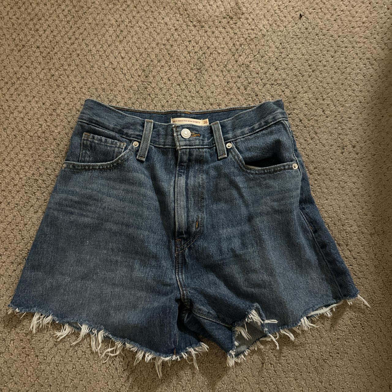 item listed by danim11