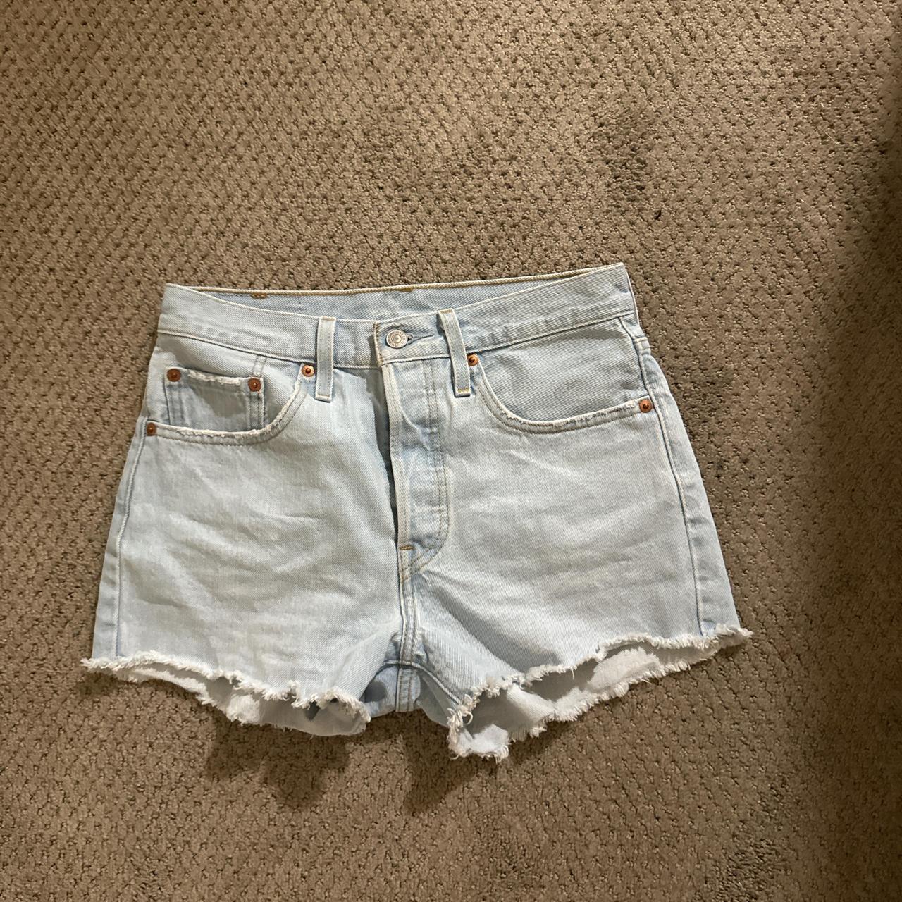 item listed by danim11