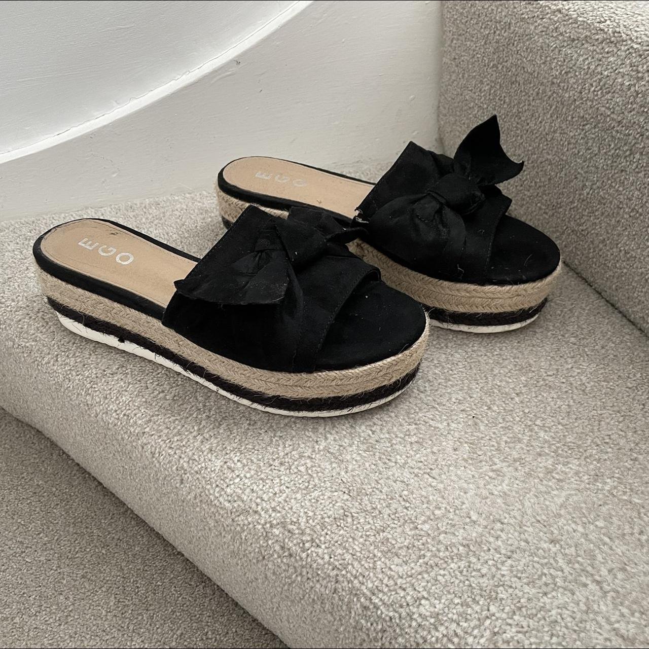 EGO Women's Black and Tan Sandals Depop