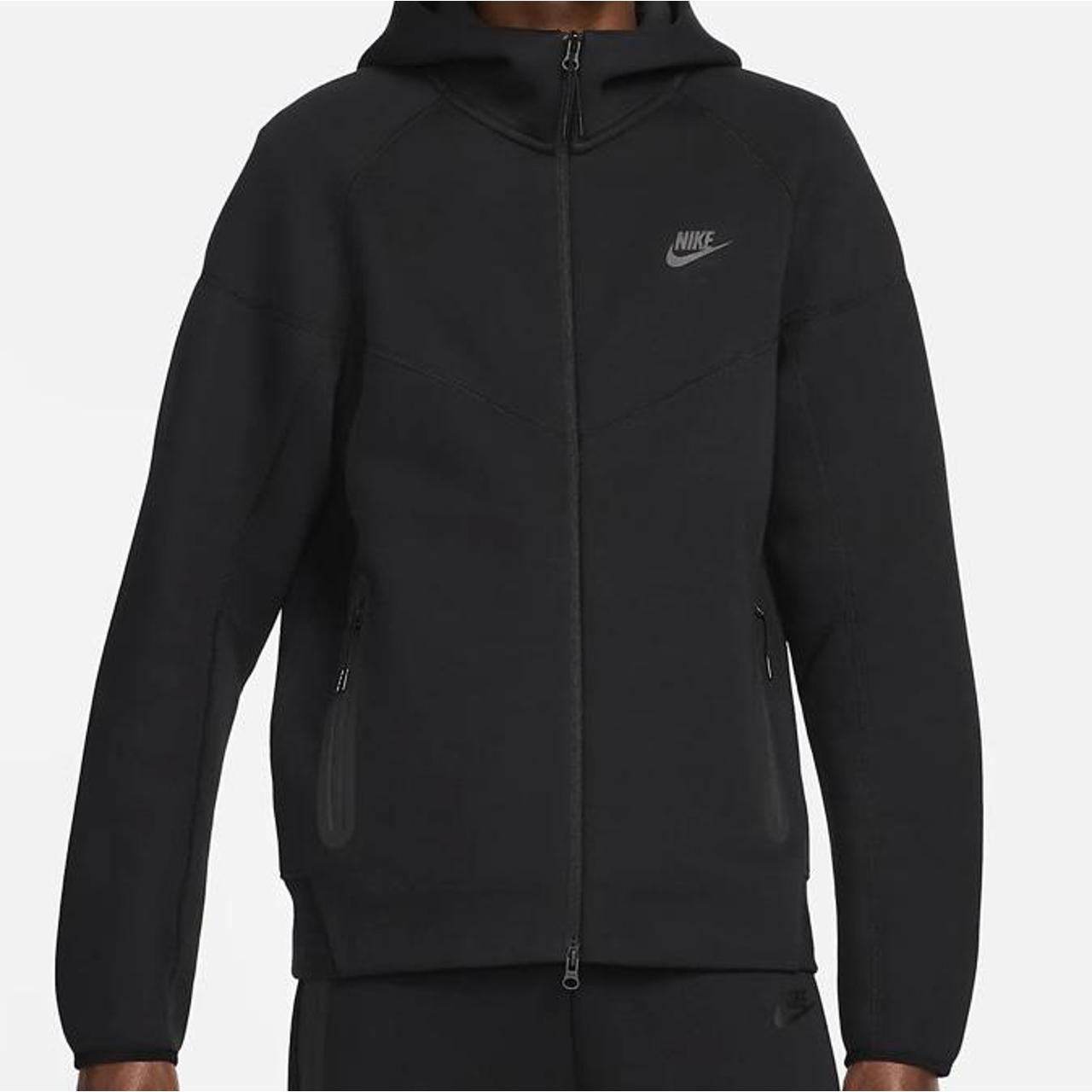 nike tech fleece xs black