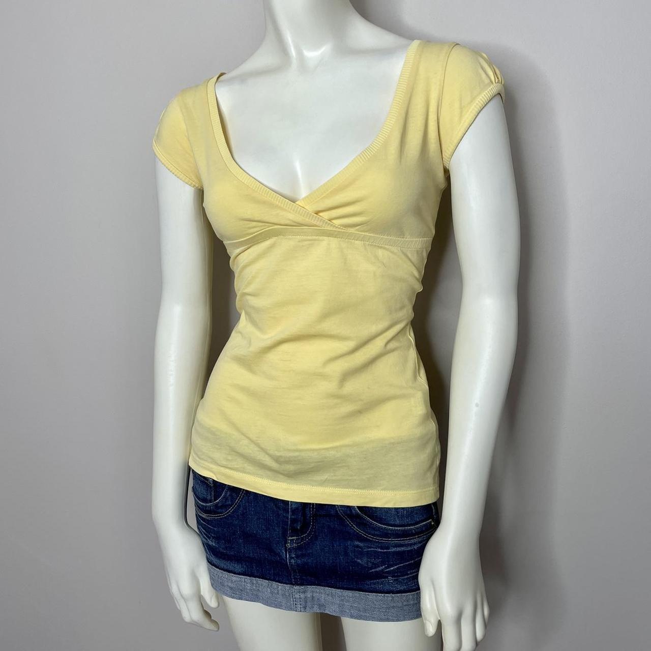 Bershka Women's Yellow T-shirt | Depop