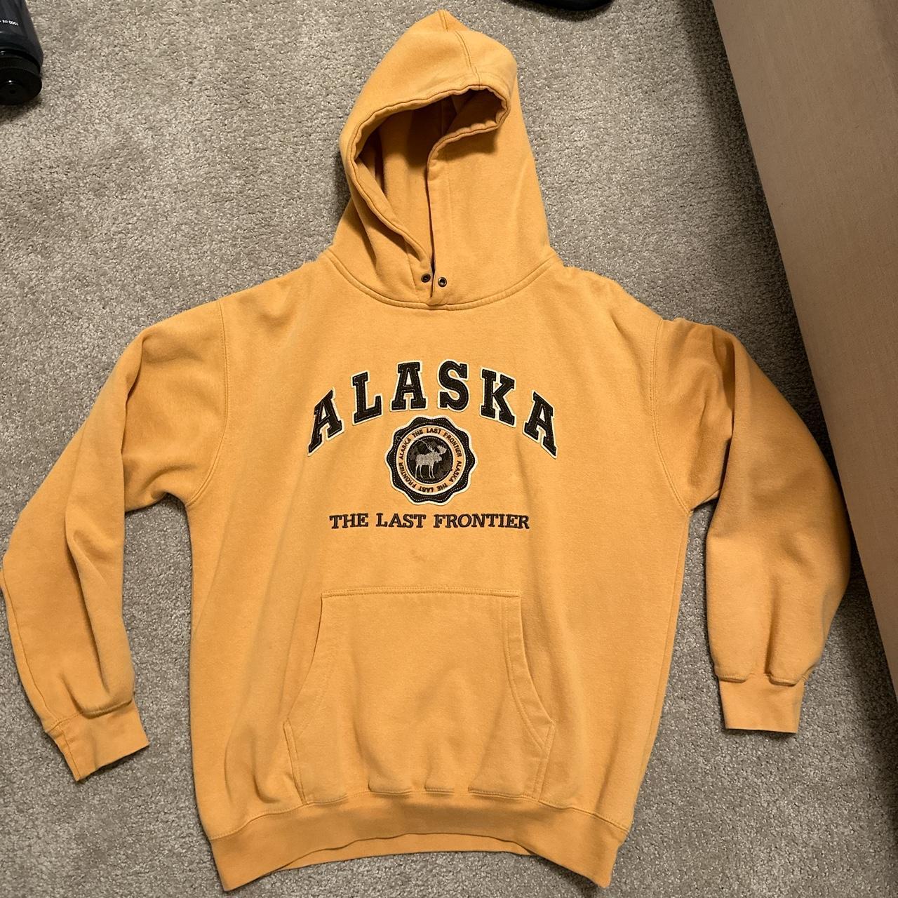 Prairie Mountain Alaska sweatshirt/hoodie, size medium Depop