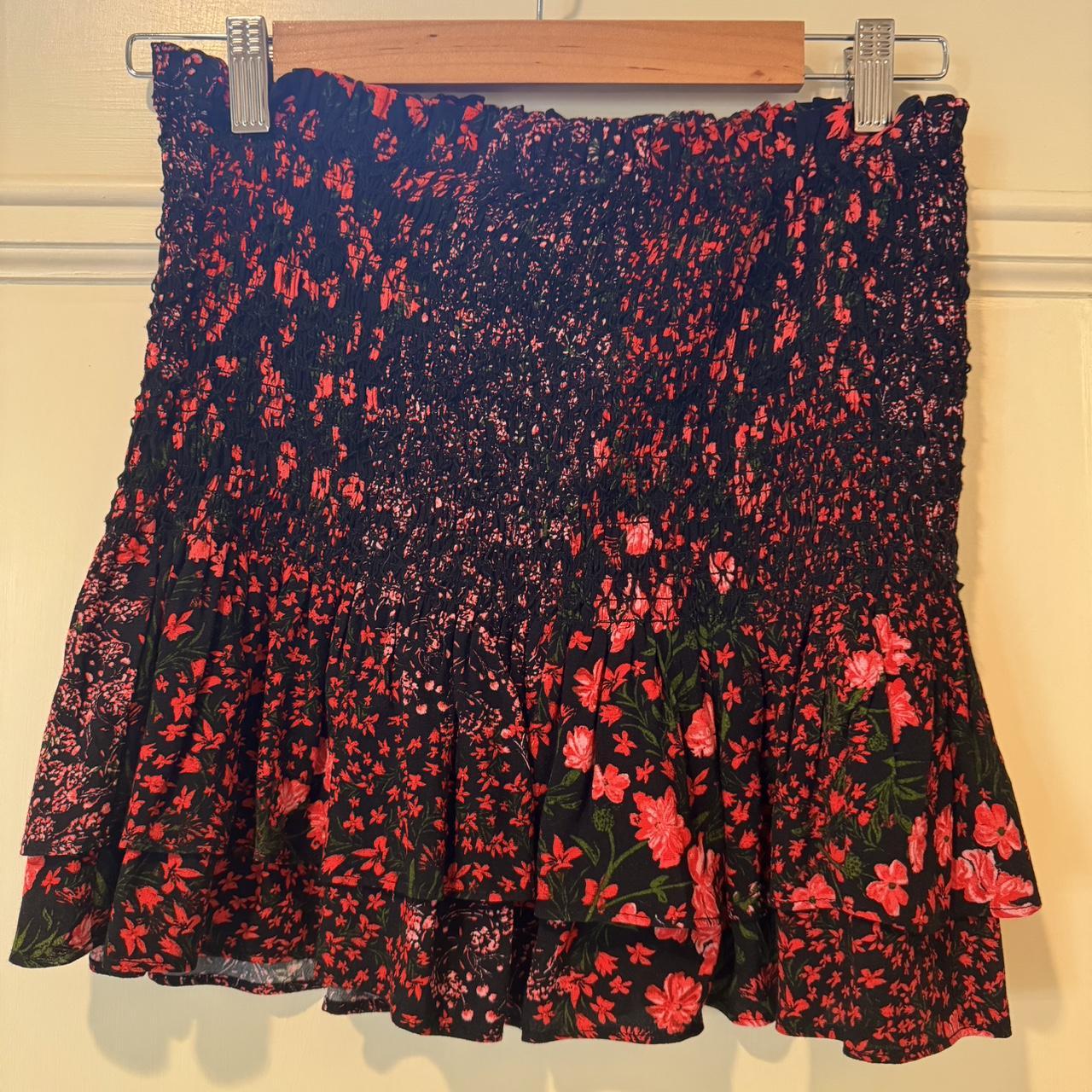 Floral Elodie mini skirt #miniskirt #floral - Depop