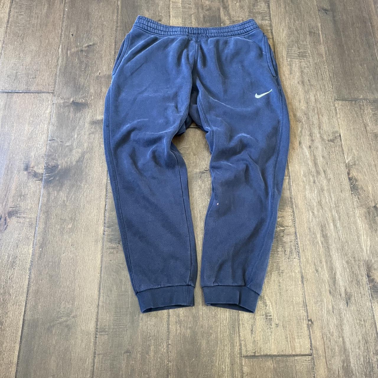 item listed by bobs__closet